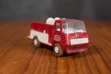 metal.tonka truck in box|vintage small metal tonka trucks.